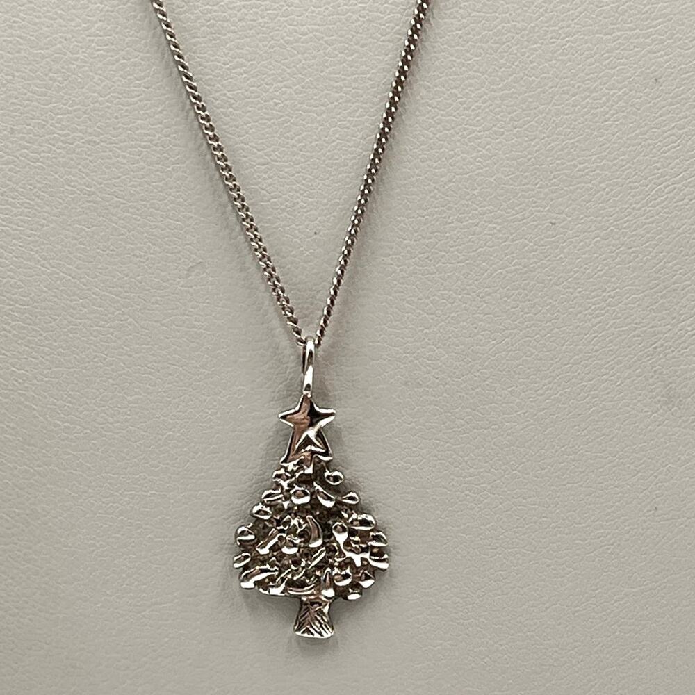 Shube’s Sterling 925 Textured Xmas Christmas Tree Star Topper Pendant Necklace‎